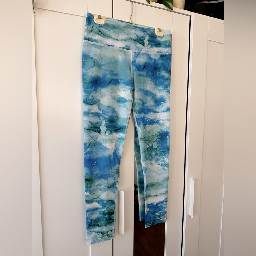 Inner Fire yoga leggings size 10  / 28” inseam